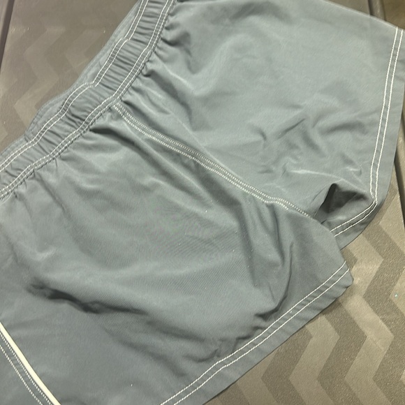 XXL swim shorts gray with white stitching - Picture 4 of 5